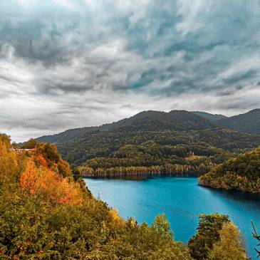 romanian transilvania lake during fall